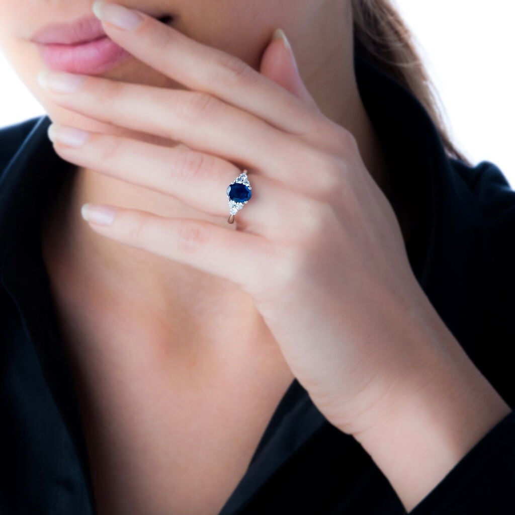 Bague Lea Or Blanc Saphir Et Diamant - Bagues de fian&ccedil;ailles vintage Femme | Histoire d&rsquo;Or