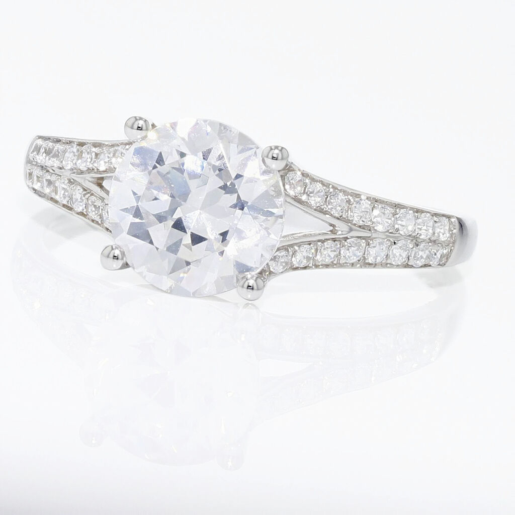 Bague Solitaire Carolina Or Blanc Oxyde De Zirconium - Bagues de fian&ccedil;ailles ronde Femme | Histoire d&rsquo;Or