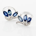 Boucles D'oreilles Puces Petale Or Blanc Saphir Et Diamant - Boucles d'oreilles pierres pr&eacute;cieuses Femme | Histoire d&rsquo;Or